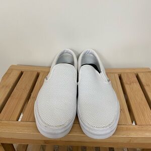 Vans Off The Wall White leather loafer women’s 9.5